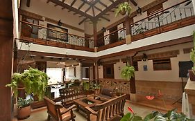 Hotel Jardines De La Villa